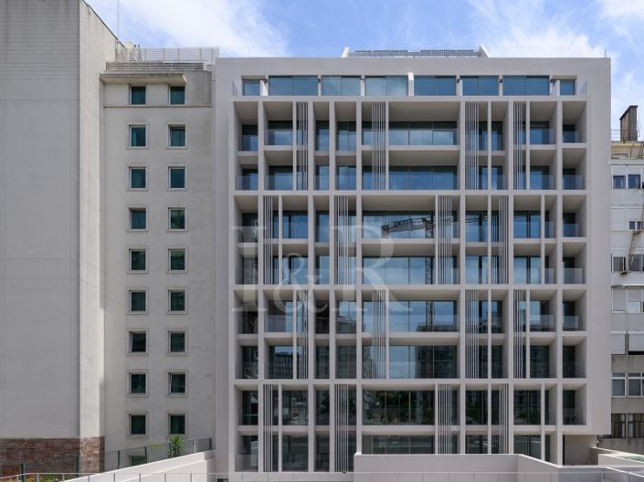 Image No.35-4 Bed Apartment for sale