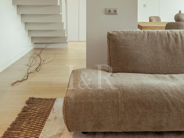 Image No.4-4 Bed Apartment for sale