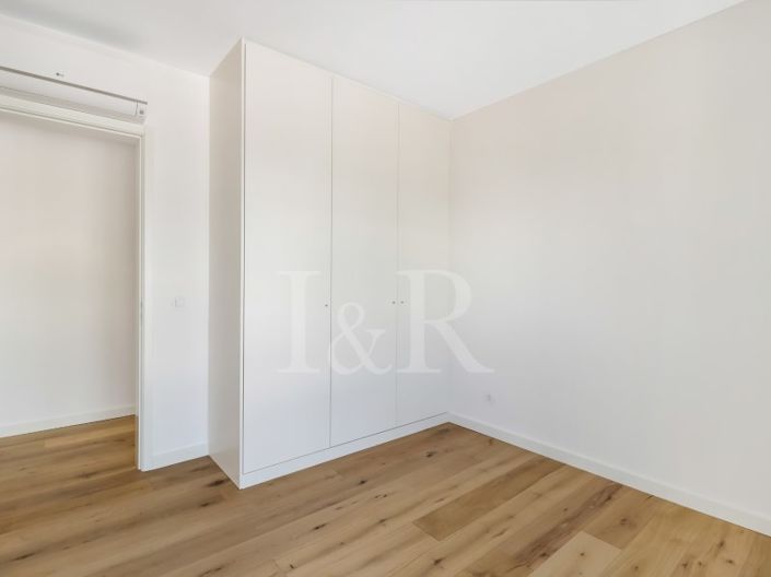 Image No.34-4 Bed Apartment for sale