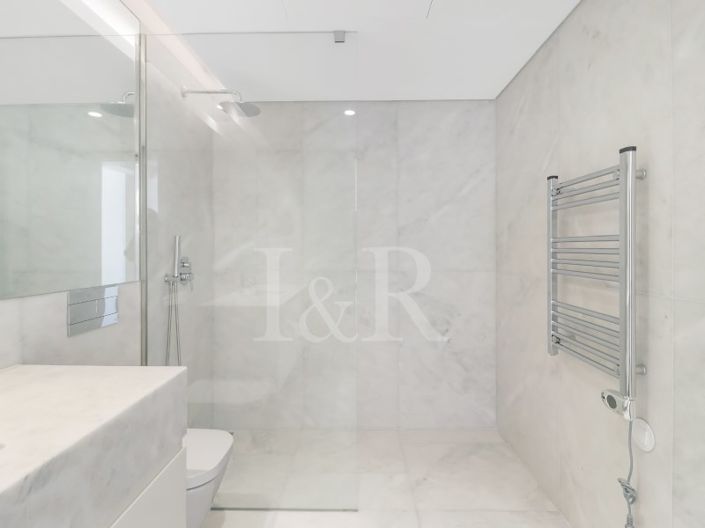 Image No.36-4 Bed Apartment for sale