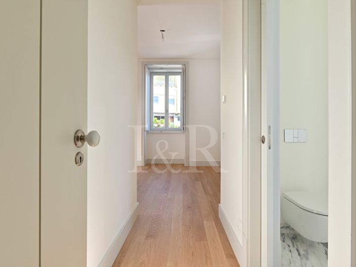 Image No.10-3 Bed Apartment for sale