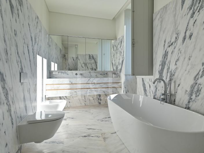 Image No.18-3 Bed Apartment for sale