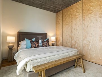 id80437601-0000-0500-0000-00001890ca8c