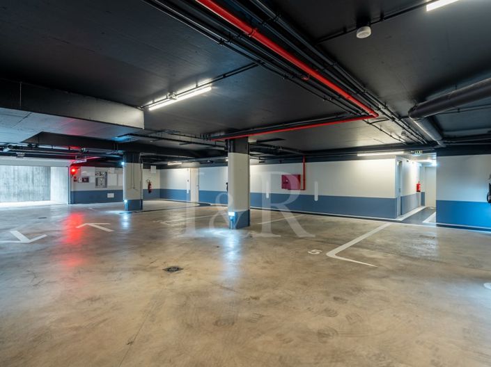 Image No.38-4 Bed Apartment for sale