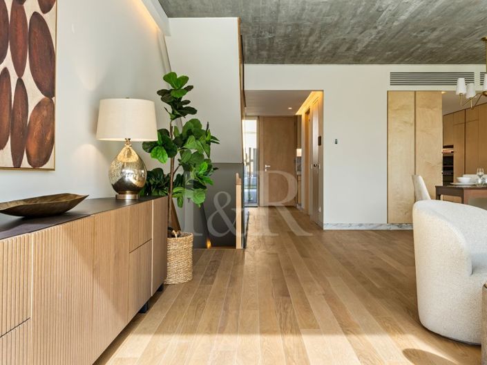 Image No.8-4 Bed Apartment for sale