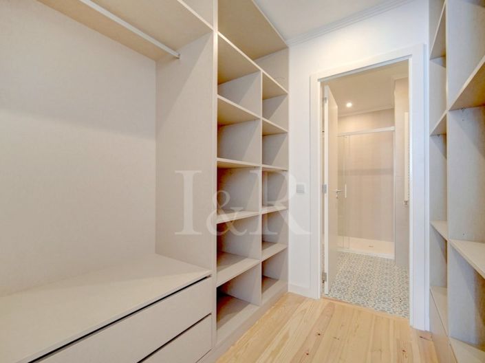 Image No.6-3 Bed Apartment for sale