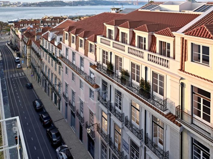 Image No.19-3 Bed Apartment for sale