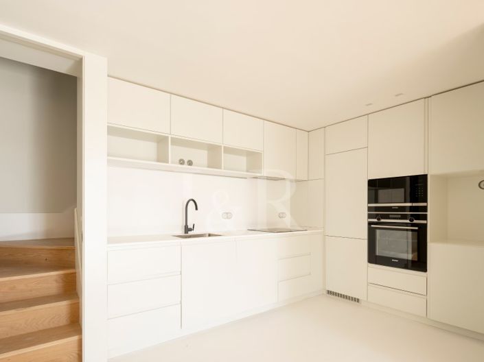 Image No.2-3 Bed Apartment for sale