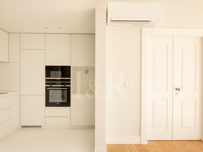 Image No.3-3 Bed Apartment for sale