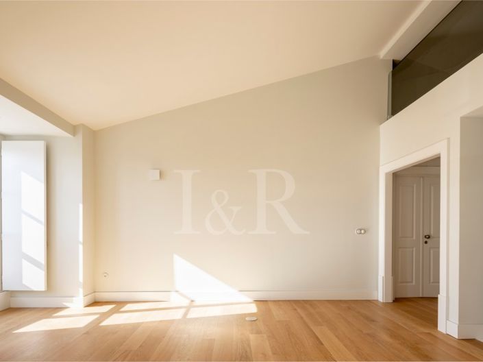 Image No.8-3 Bed Apartment for sale