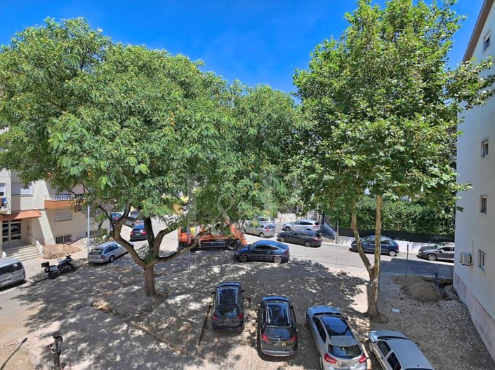 Image No.14-3 Bed Apartment for sale