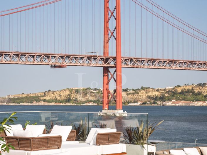 Image No.26-1 Bed Apartment for sale