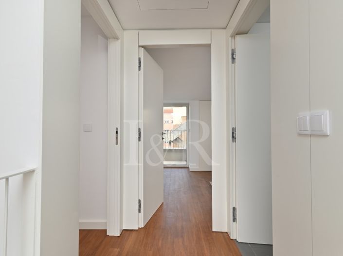 Image No.16-3 Bed Apartment for sale