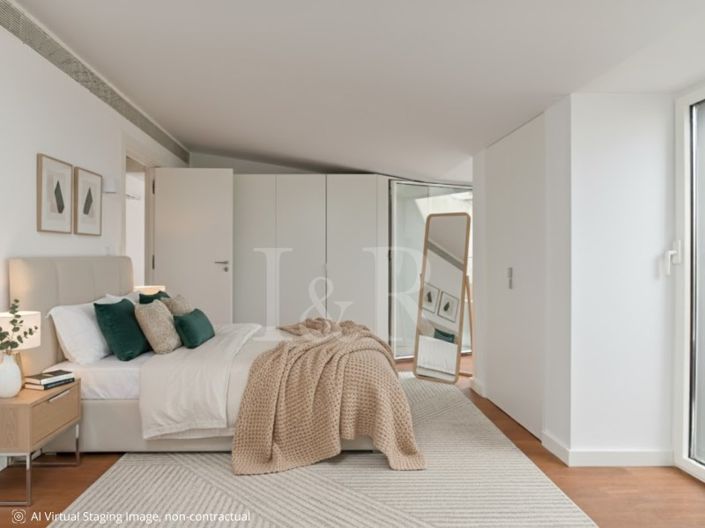 Image No.20-3 Bed Apartment for sale