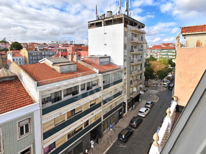 Image No.28-3 Bed Apartment for sale