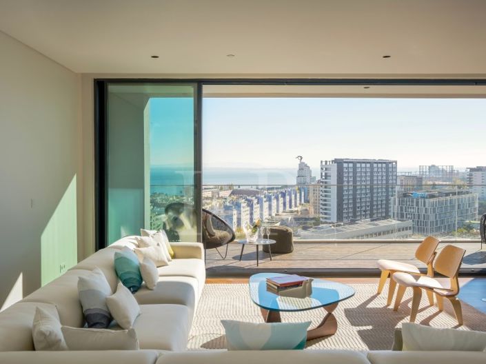 Image No.15-3 Bed Apartment for sale