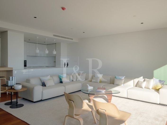 Image No.8-3 Bed Apartment for sale