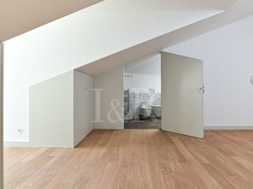 id4e946601-0000-0500-0000-00001140b745