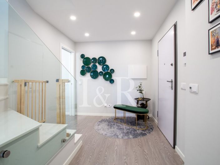 Image No.24-4 Bed Apartment for sale