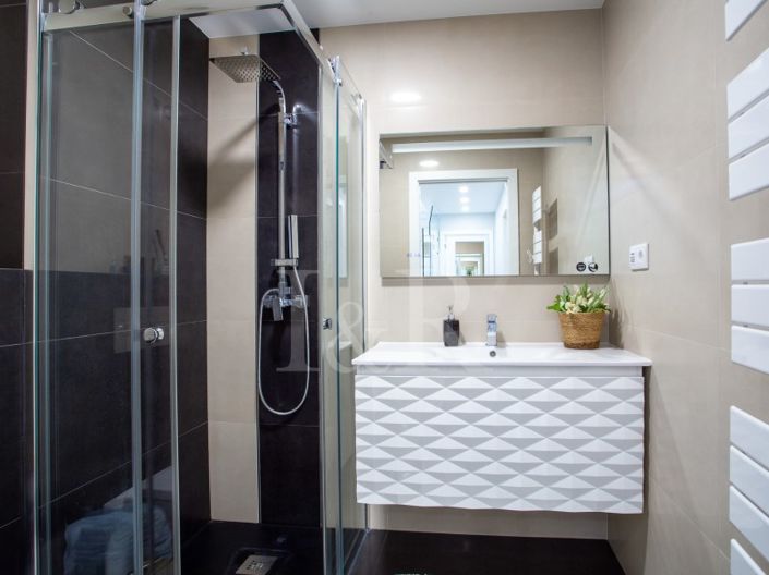 Image No.27-4 Bed Apartment for sale