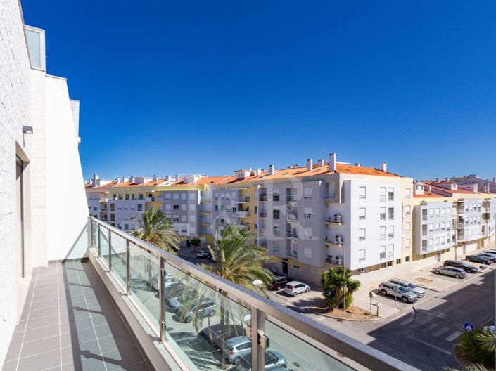 Image No.40-4 Bed Apartment for sale