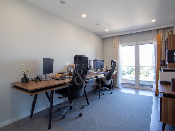 Image No.41-4 Bed Apartment for sale