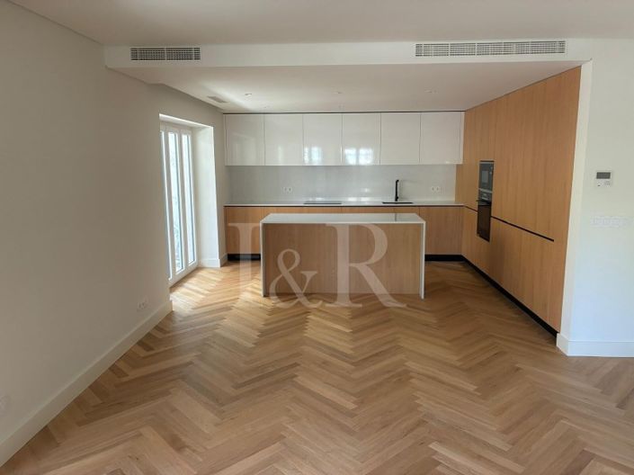 Image No.2-Appartement de 3 chambres à vendre à Lisbon