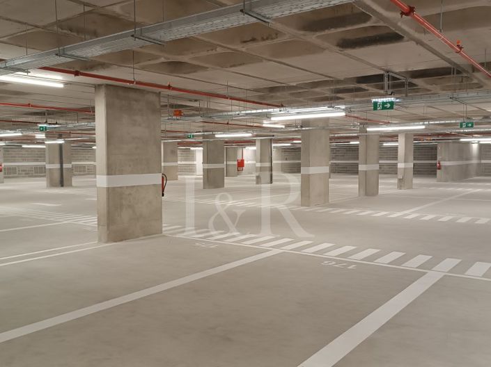 Image No.15-4 Bed Apartment for sale