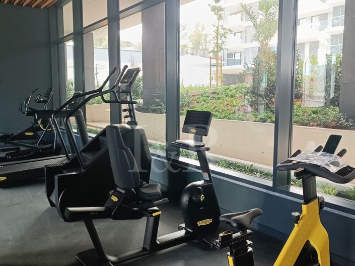 Image No.18-4 Bed Apartment for sale