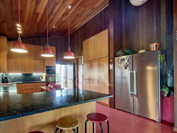 Image No.19-3 Bed House for sale