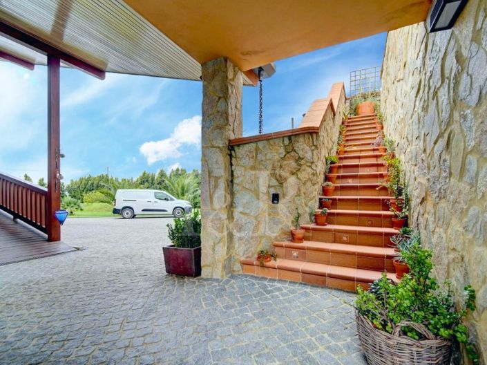 Image No.33-3 Bed House for sale