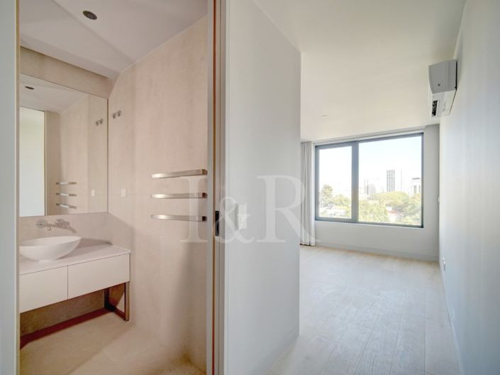 Image No.17-2 Bed Apartment for sale