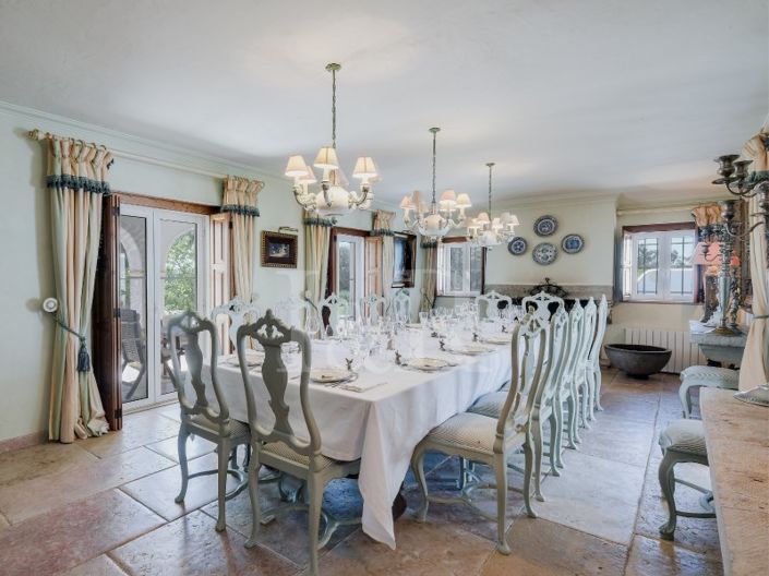 Image No.16-6 Bed Farmhouse for sale