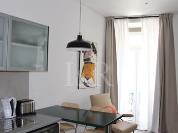 idc9f08d01-0000-0500-0000-000018079d0f