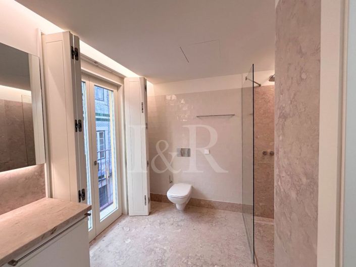 Image No.12-1 Bed Apartment for sale