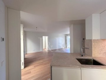 ide1a8b501-0000-0500-0000-000017bbb064