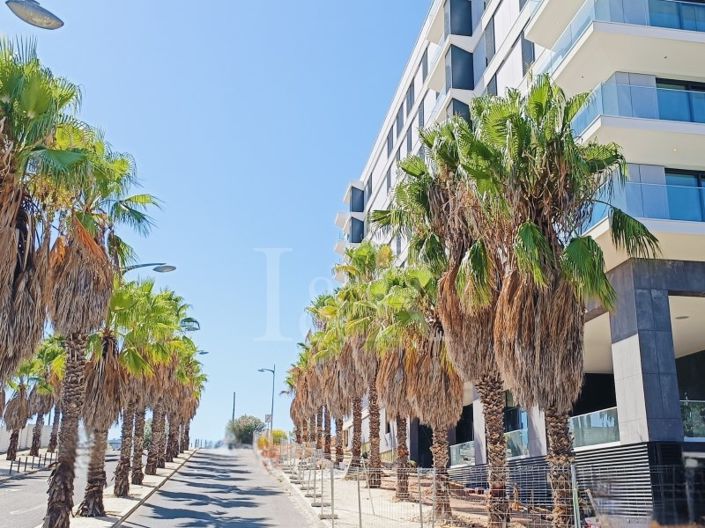 Image No.12-3 Bed Apartment for sale