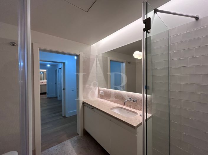 Image No.11-3 Bed Apartment for sale