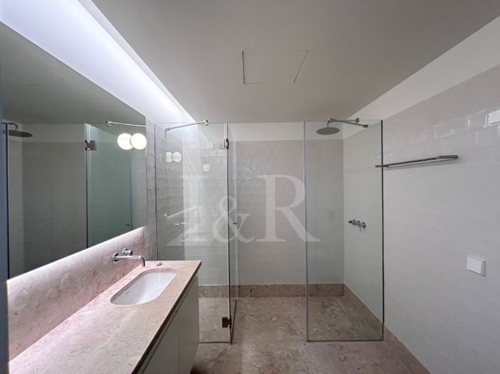 Image No.12-3 Bed Apartment for sale