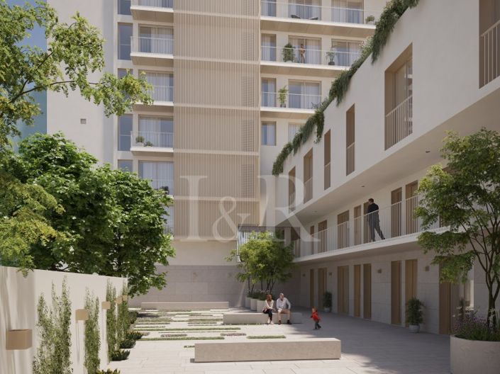 Image No.9-5 Bed Apartment for sale