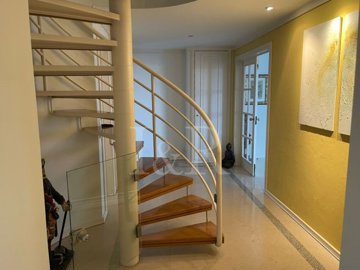 id2fe3ba01-0000-0500-0000-00001836e240