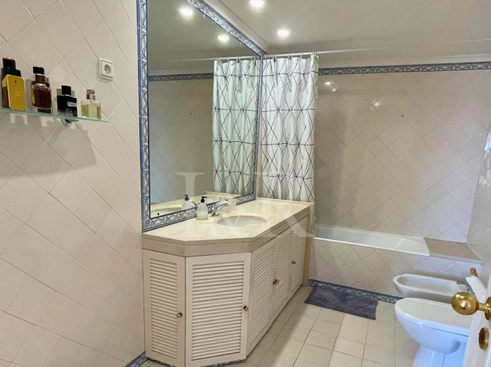 Image No.24-Appartement de 5 chambres à vendre à Lisbon