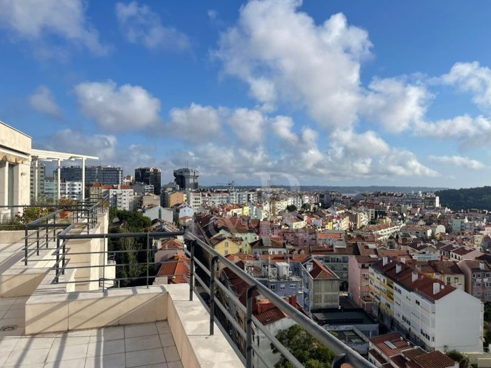 Image No.30-Appartement de 5 chambres à vendre à Lisbon