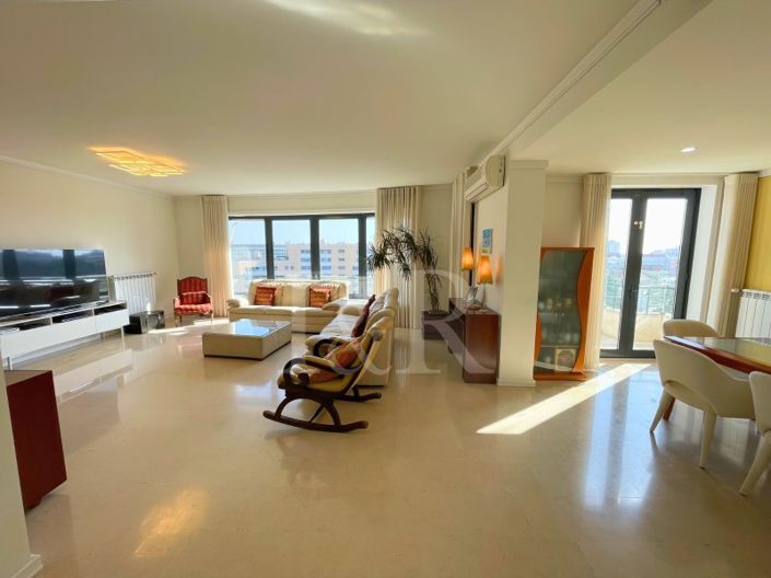 Image No.7-Appartement de 5 chambres à vendre à Lisbon