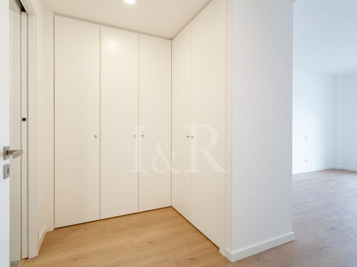 Image No.16-3 Bed Apartment for sale