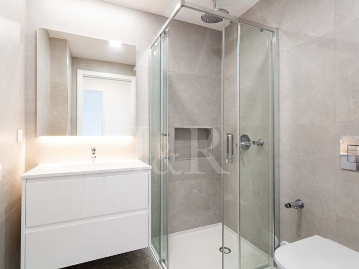 Image No.27-3 Bed Apartment for sale