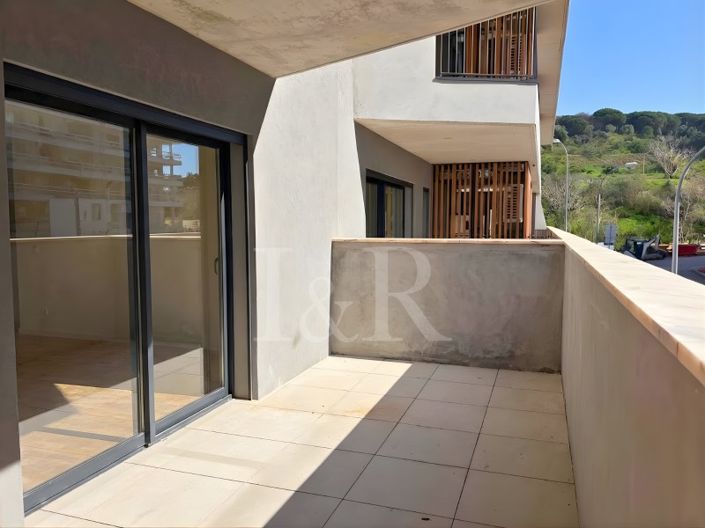 Image No.2-3 Bed Apartment for sale