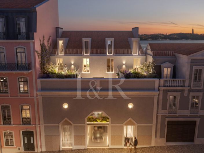 Image No.8-5 Bed Apartment for sale