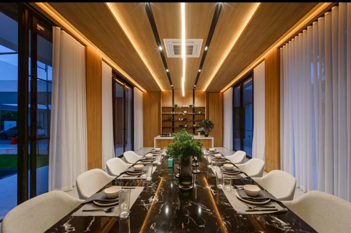 Image No.2-5 Bed House/Villa for sale