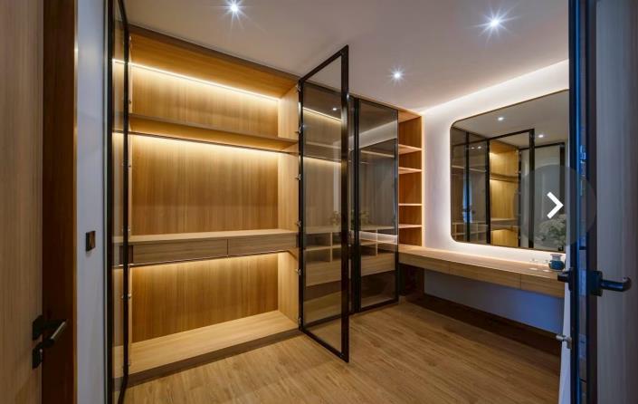 Image No.13-5 Bed House/Villa for sale